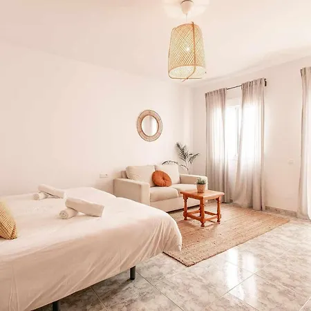 Apartamentos Alan Nerja Exterior photo